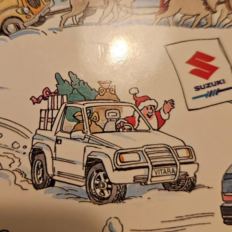 Weihnachtsmann Suzuki Vitara.jpg