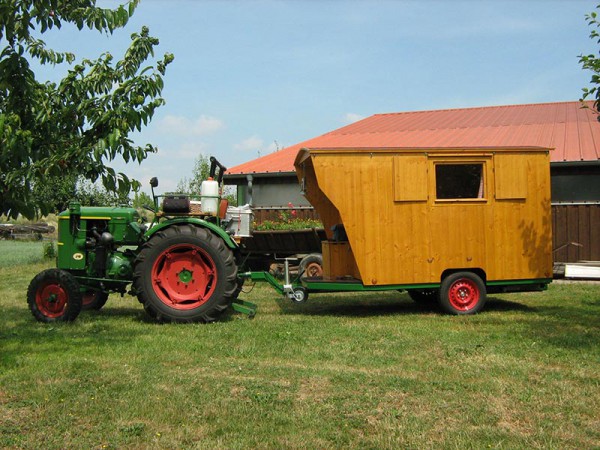 Deutz-mit-Schaeferwagen.jpg